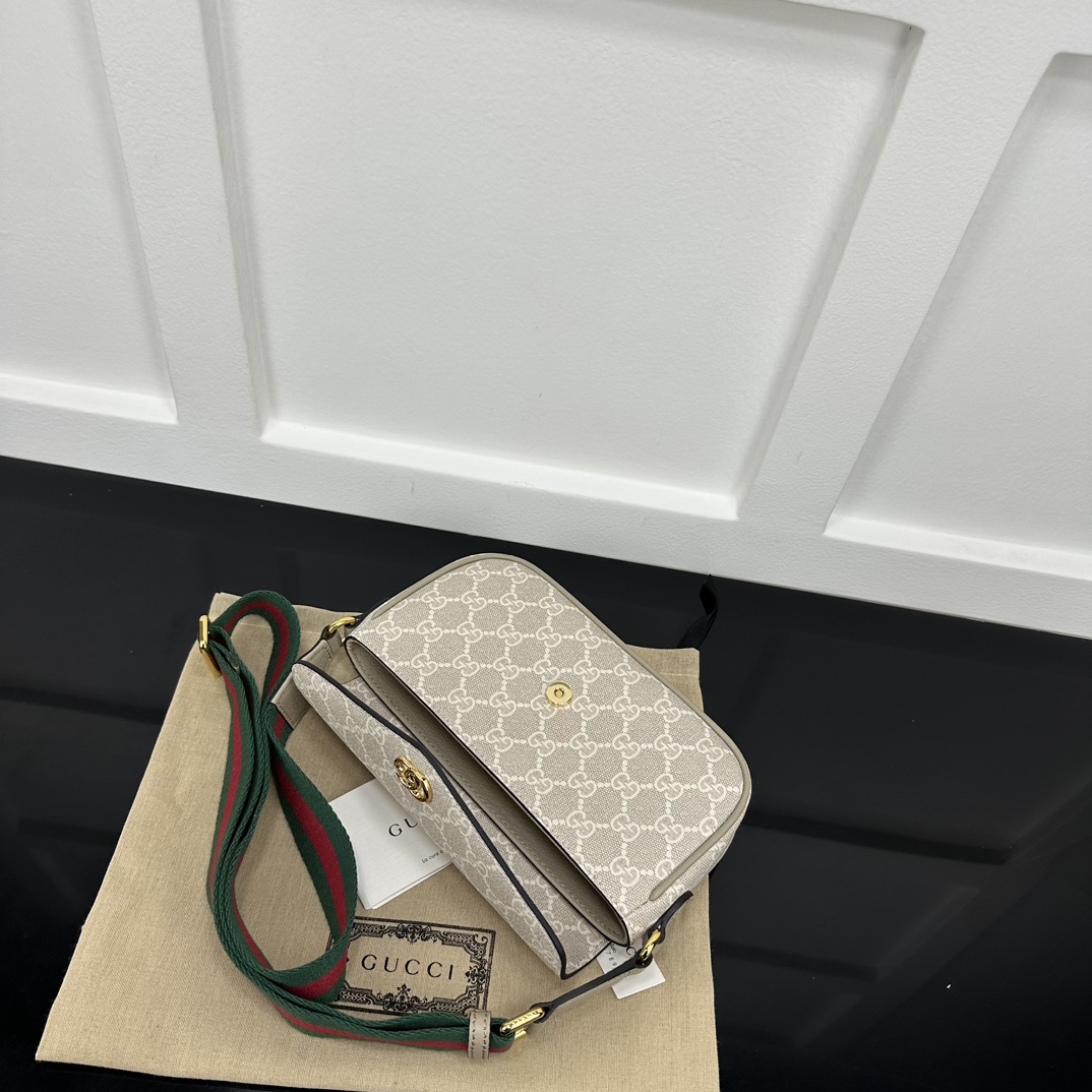 Gucci Satchel Bags